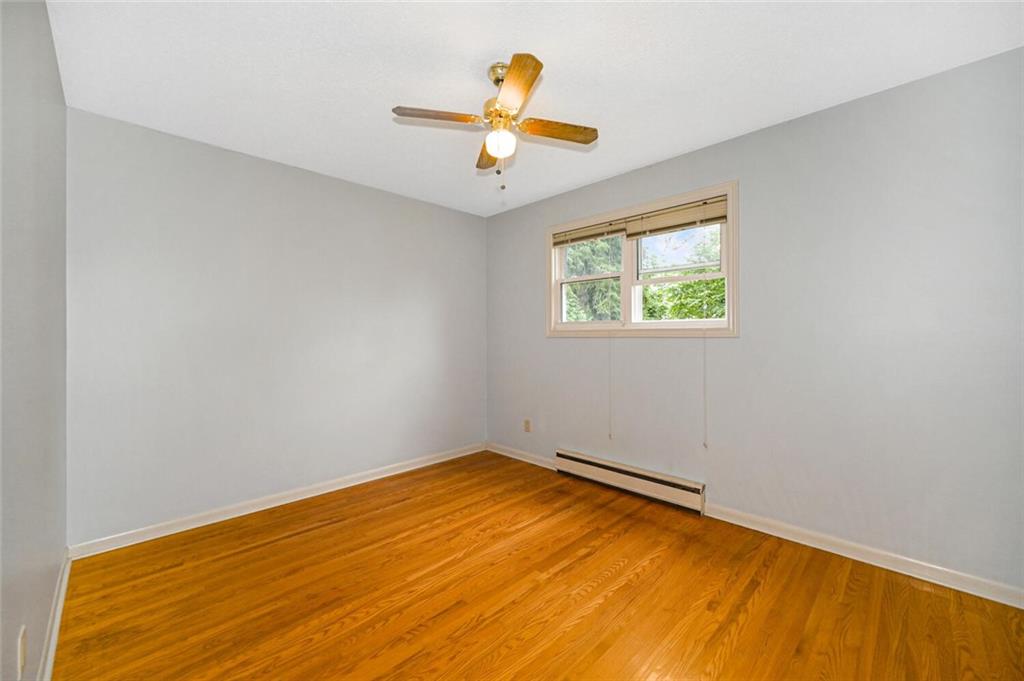 6 MAPLEWOOD Circle