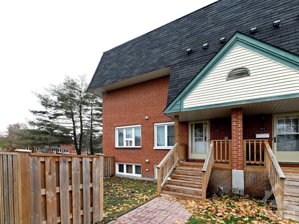 2 TERRACE Drive, #102