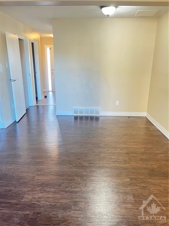 2771 PIMLICO Crescent