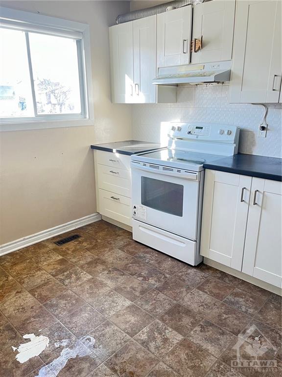 2771 PIMLICO Crescent