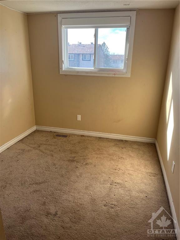 2771 PIMLICO Crescent