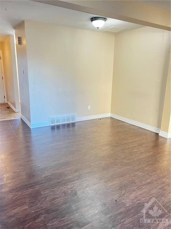 2771 PIMLICO Crescent