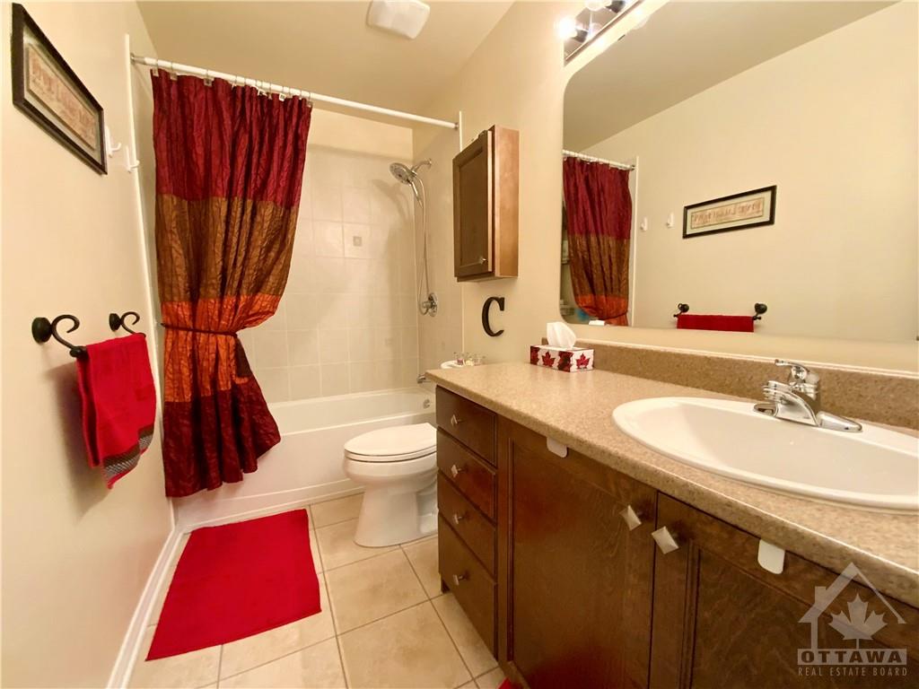 133 PARKROSE Private