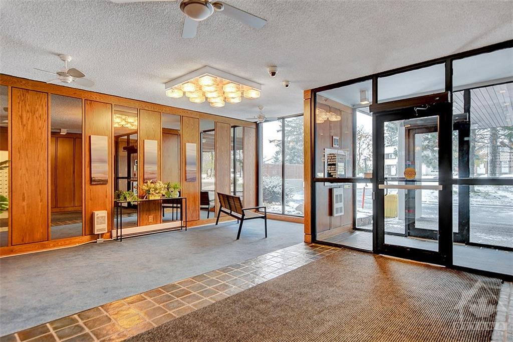 1285 CAHILL Drive, #207