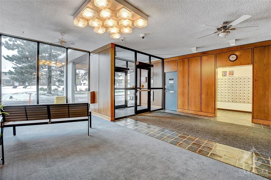 1285 CAHILL Drive, #207