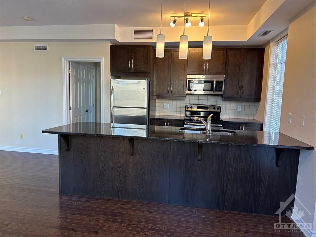 50 MAGNOLIA Way, #101