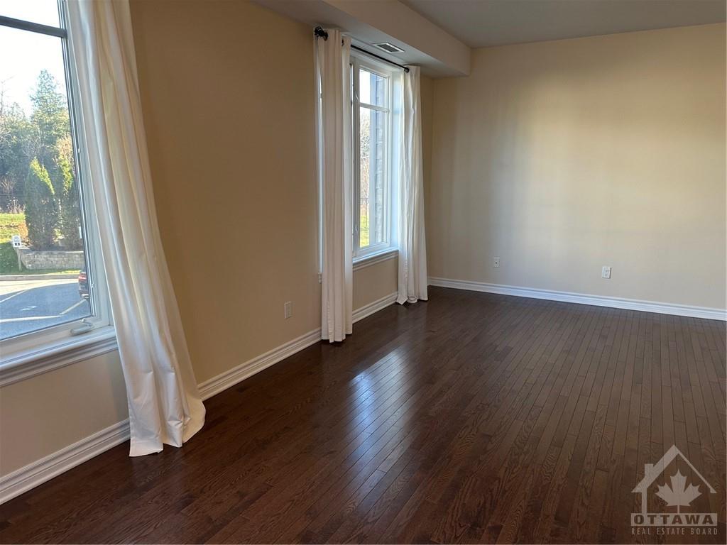 50 MAGNOLIA Way, #101