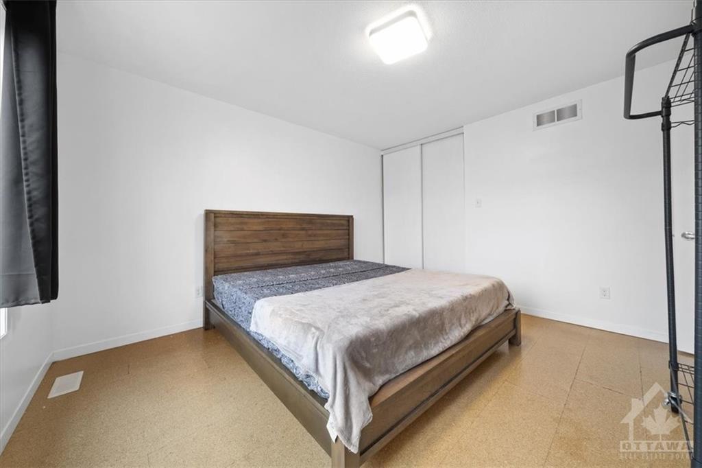 2109 ESPRIT Drive