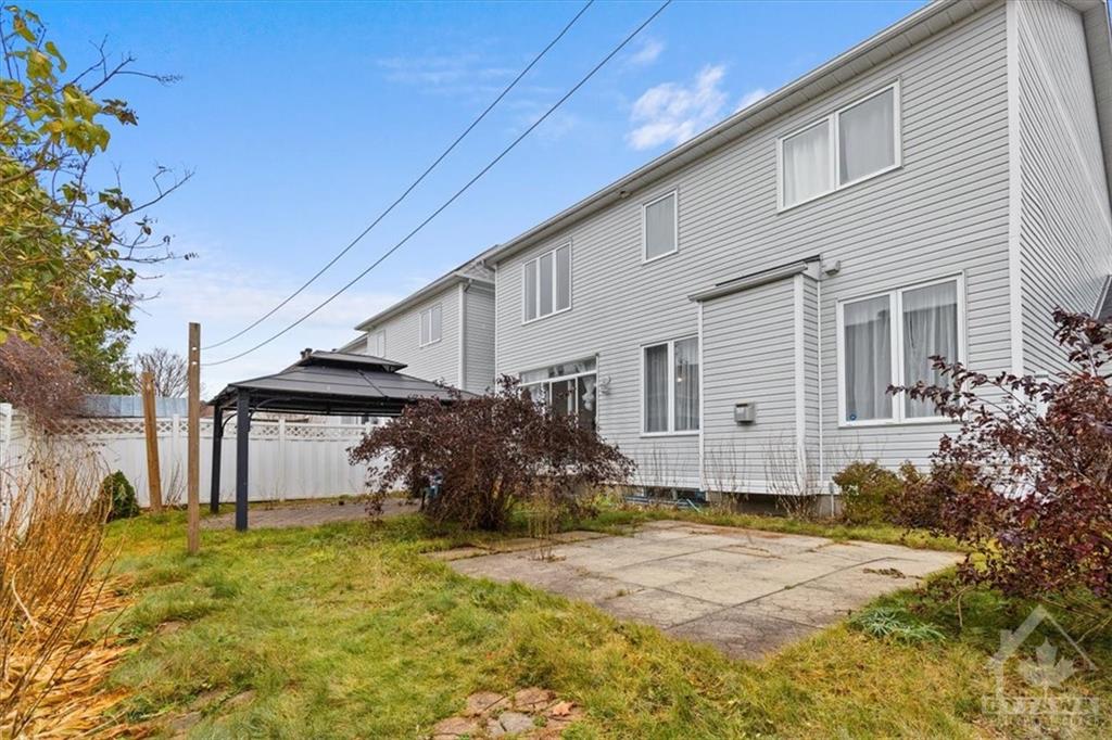 2109 ESPRIT Drive