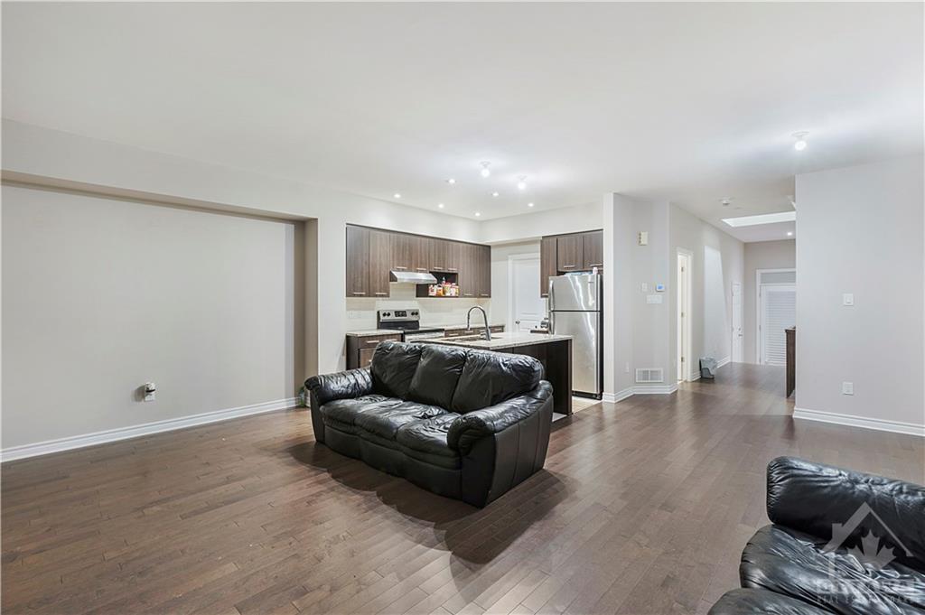 722 GUARDIAN Grove