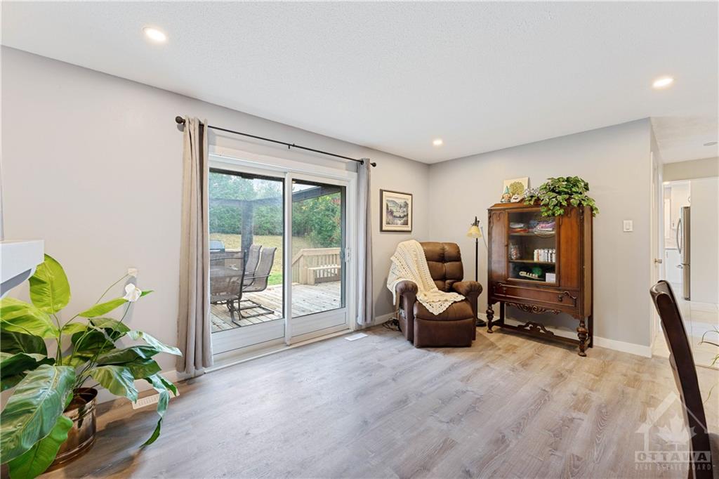 6116 VINEYARD Drive