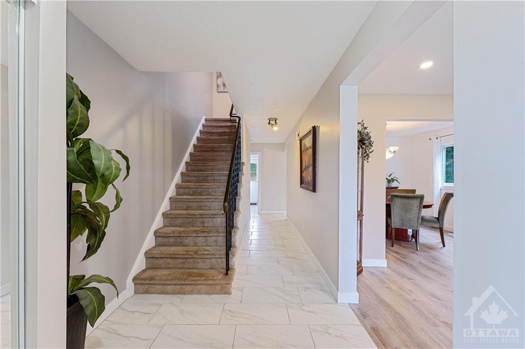 6116 VINEYARD Drive