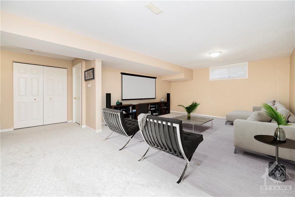 322 WISTERIA Crescent