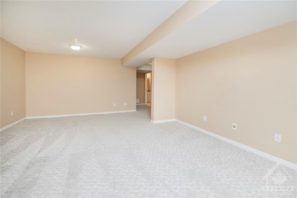 322 WISTERIA Crescent