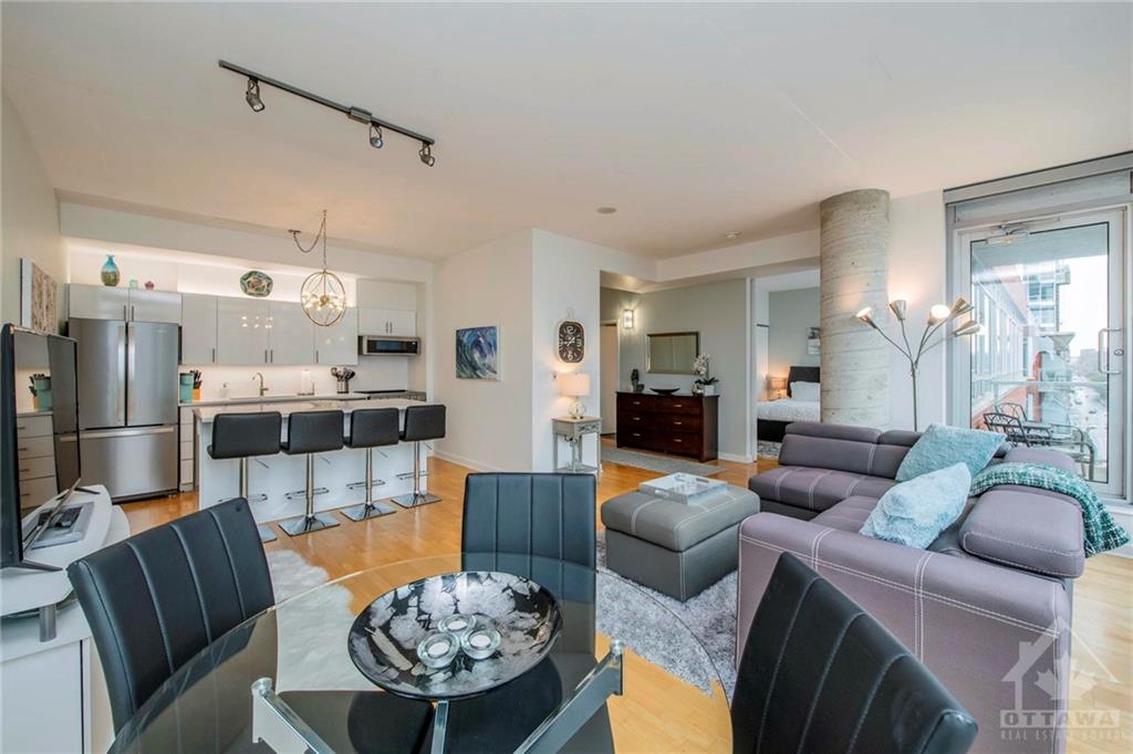 180 YORK Street, #801