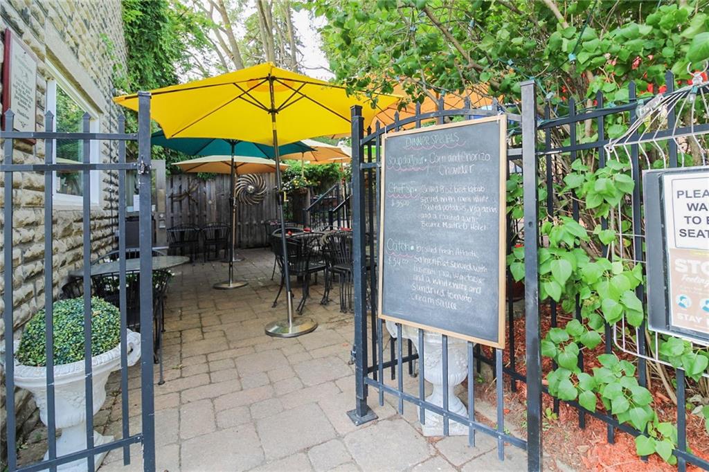 25-27 BUELL Street