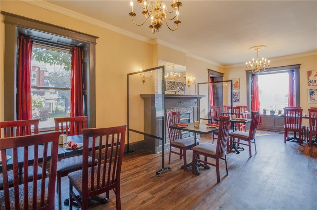 25-27 BUELL Street