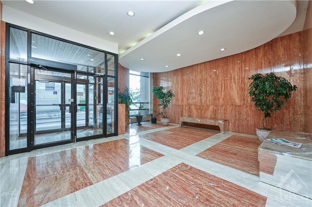 475 LAURIER Avenue W, #1206