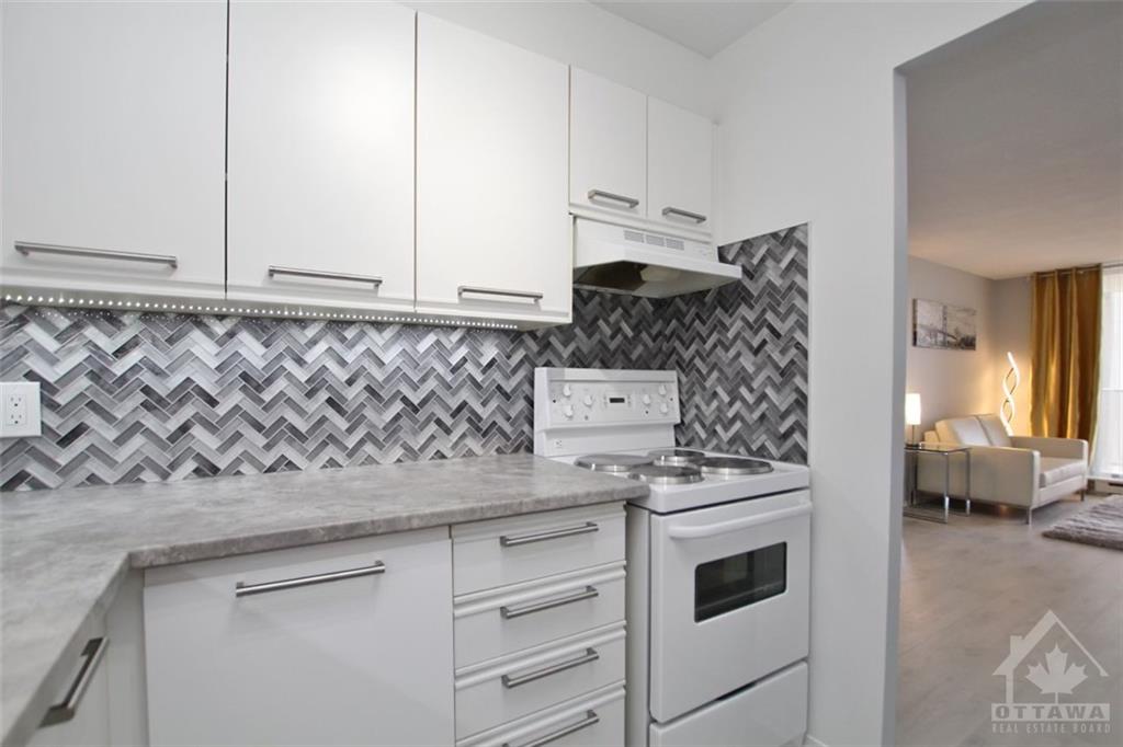 475 LAURIER Avenue W, #1206