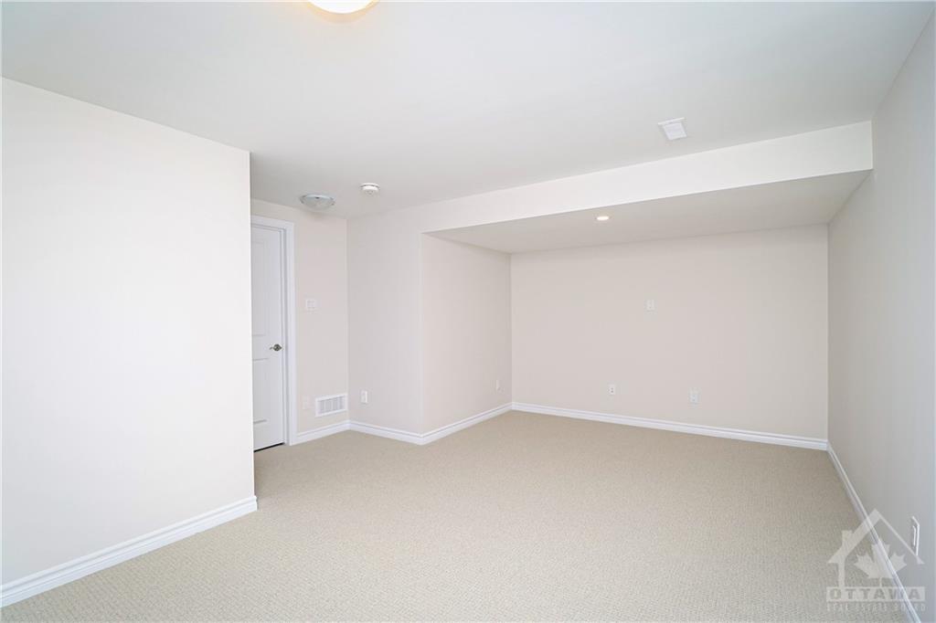 704 PETANQUE Crescent