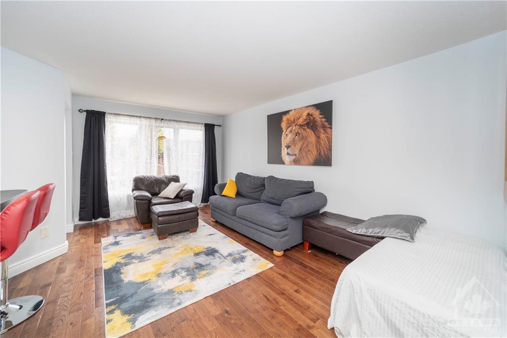 2225 BROCKSTONE Crescent