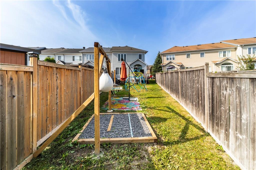 2225 BROCKSTONE Crescent
