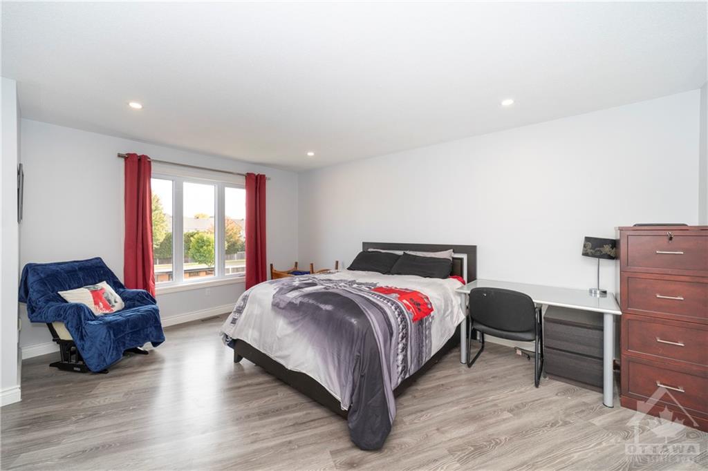 2225 BROCKSTONE Crescent