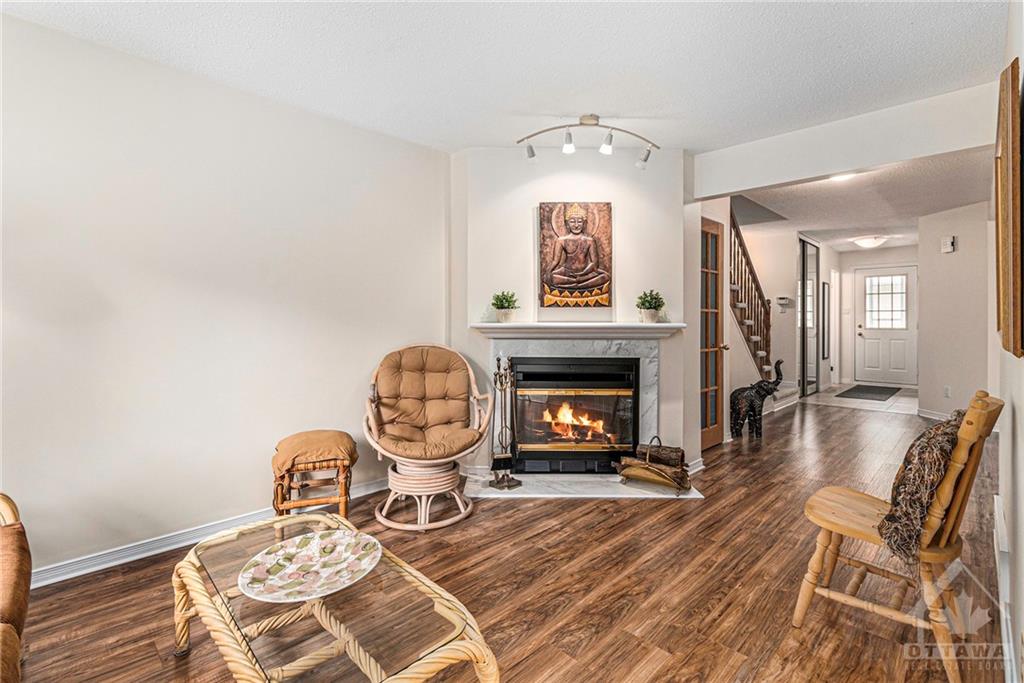 10 WOODBURY Crescent