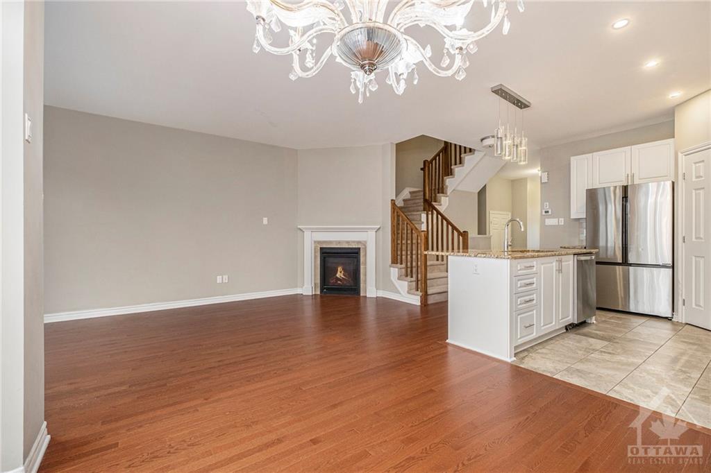 182 NEPETA Crescent