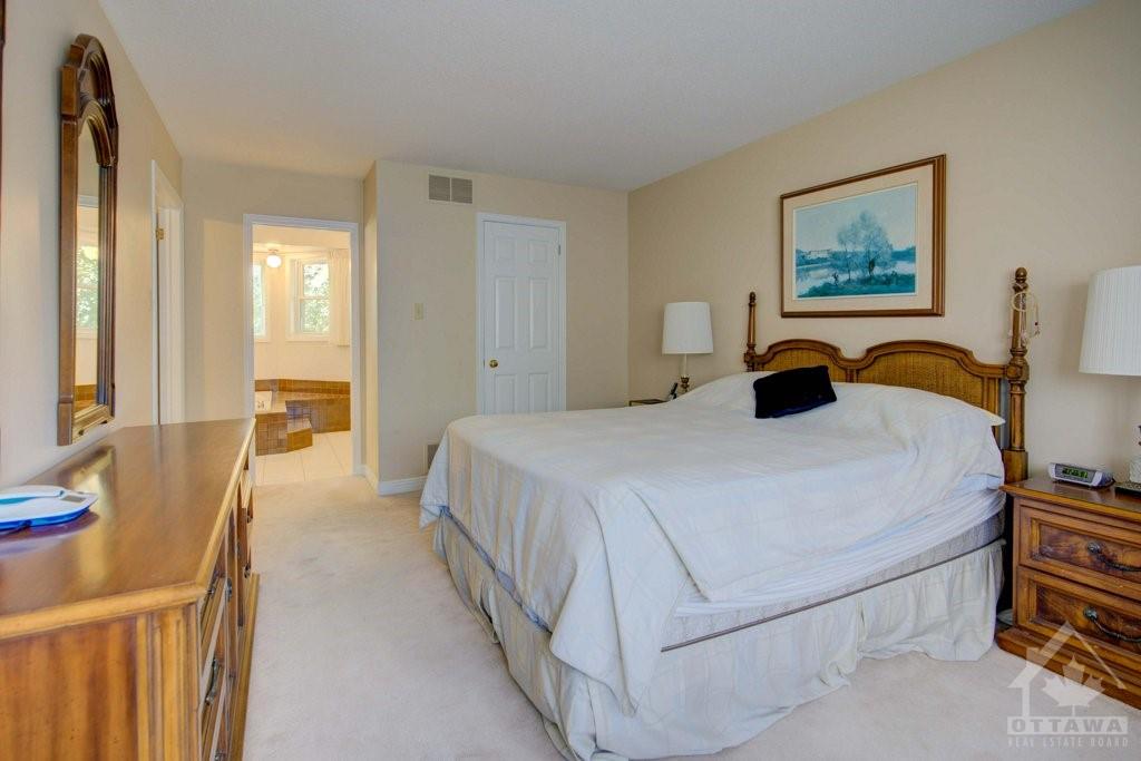 13 EAGLE ROCK Way