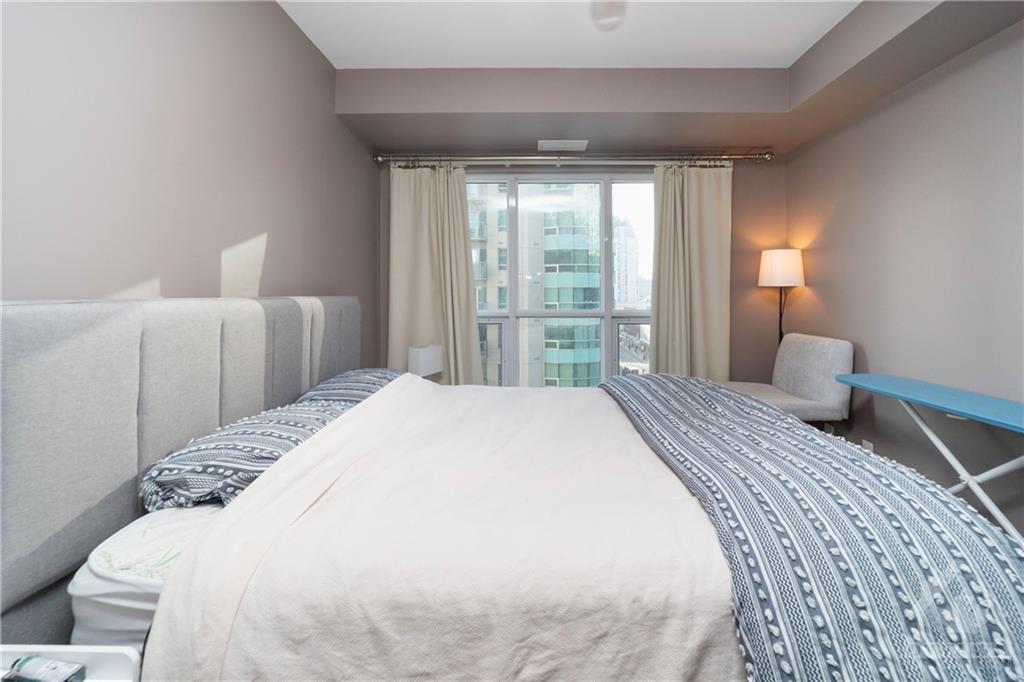 242 RIDEAU Street, #901