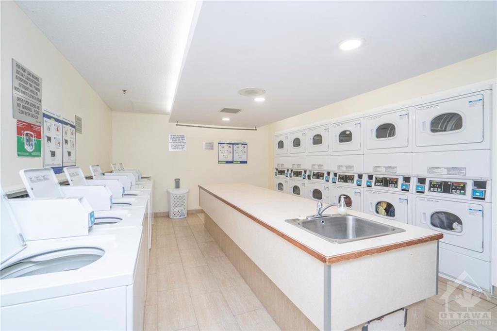 415 GREENVIEW Avenue, #309