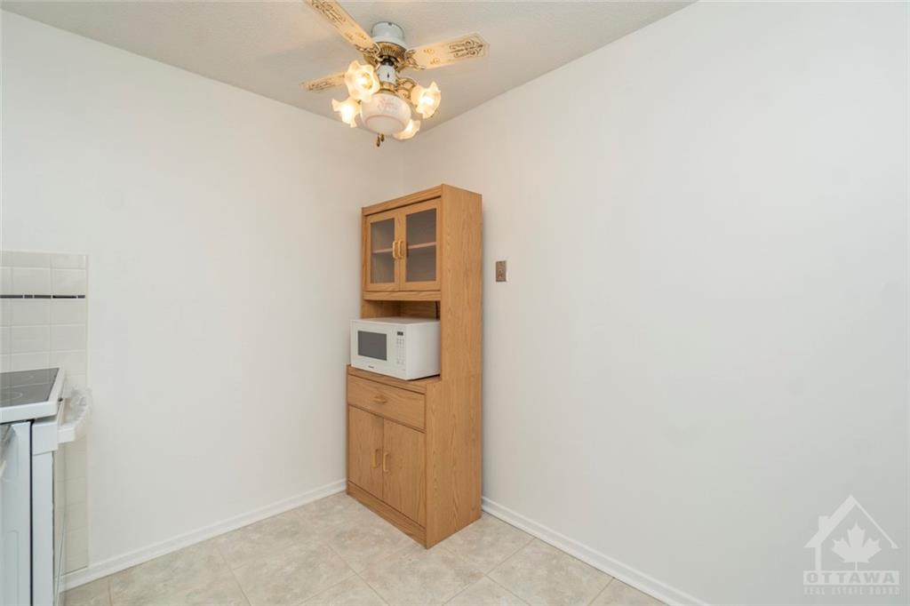 415 GREENVIEW Avenue, #309