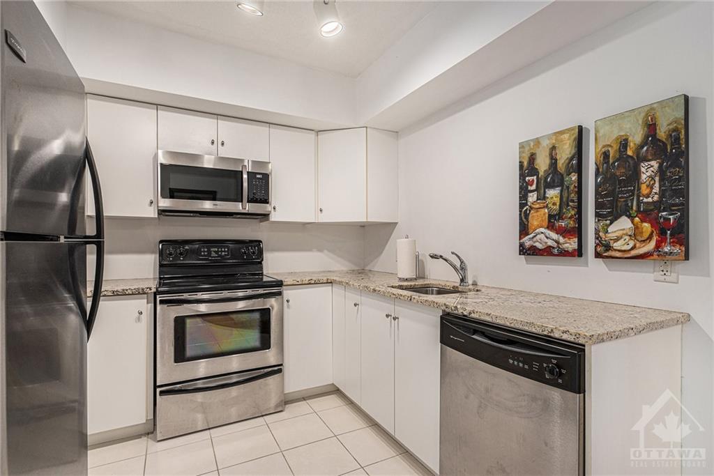 138 SOMERSET Street W, #1112