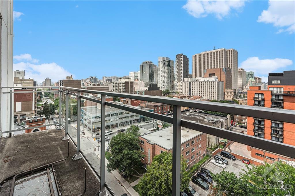 138 SOMERSET Street W, #1112