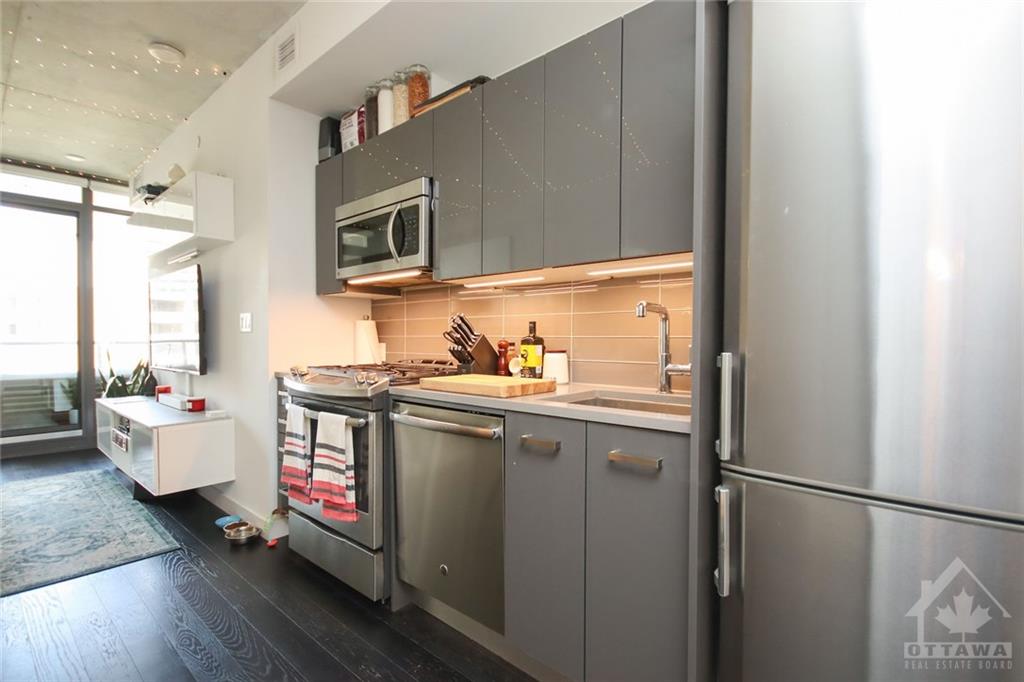 224 LYON Street, #815