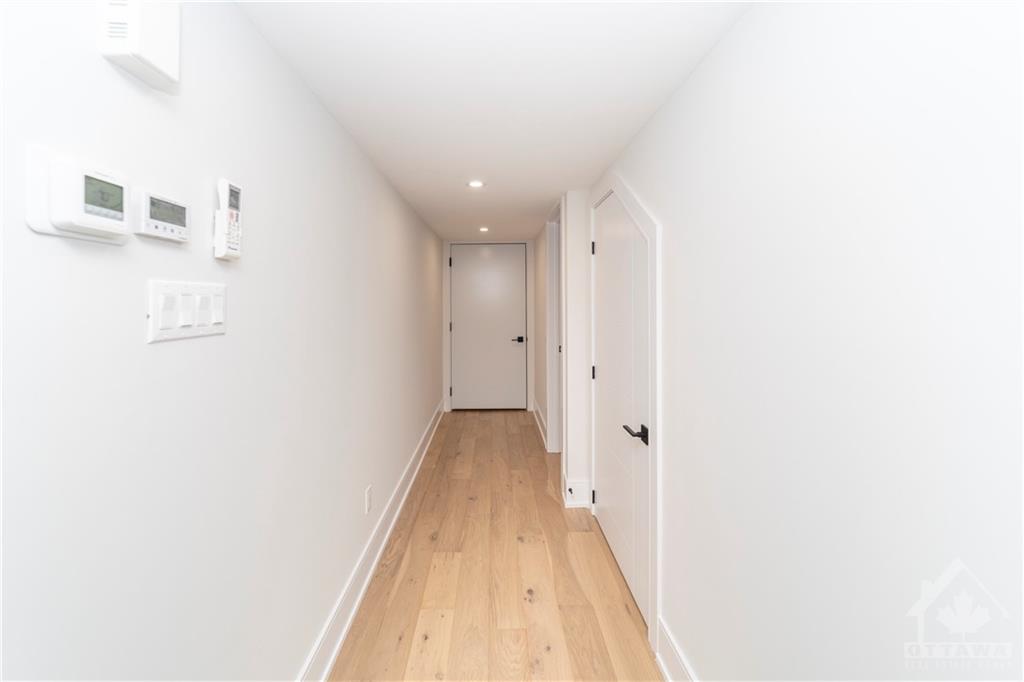 185 CARLETON Avenue, #B