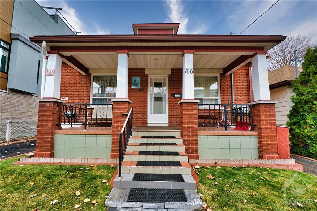 166 MCGILLIVRAY Street, #2