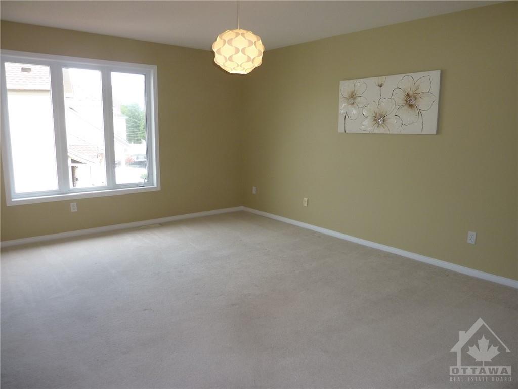 2035 BOISFRANC Circle