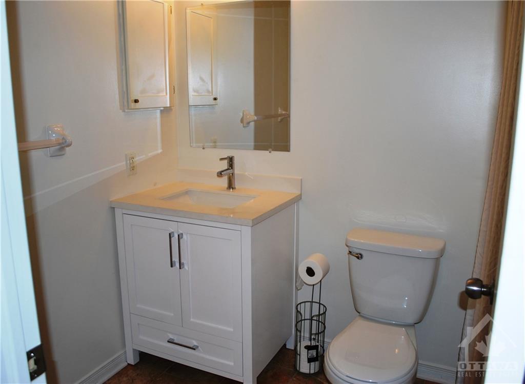 115 CHARTLEY Private