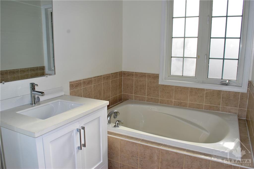 115 CHARTLEY Private