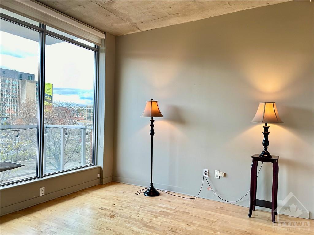 383 CUMBERLAND Street, #407