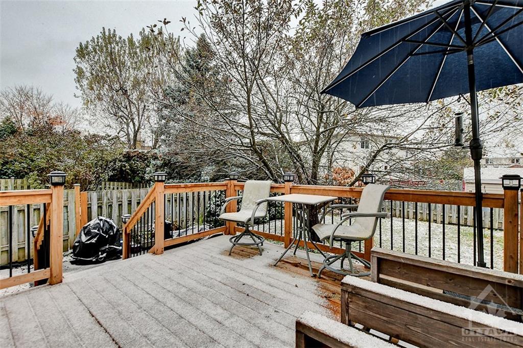 352 PICKFORD Drive