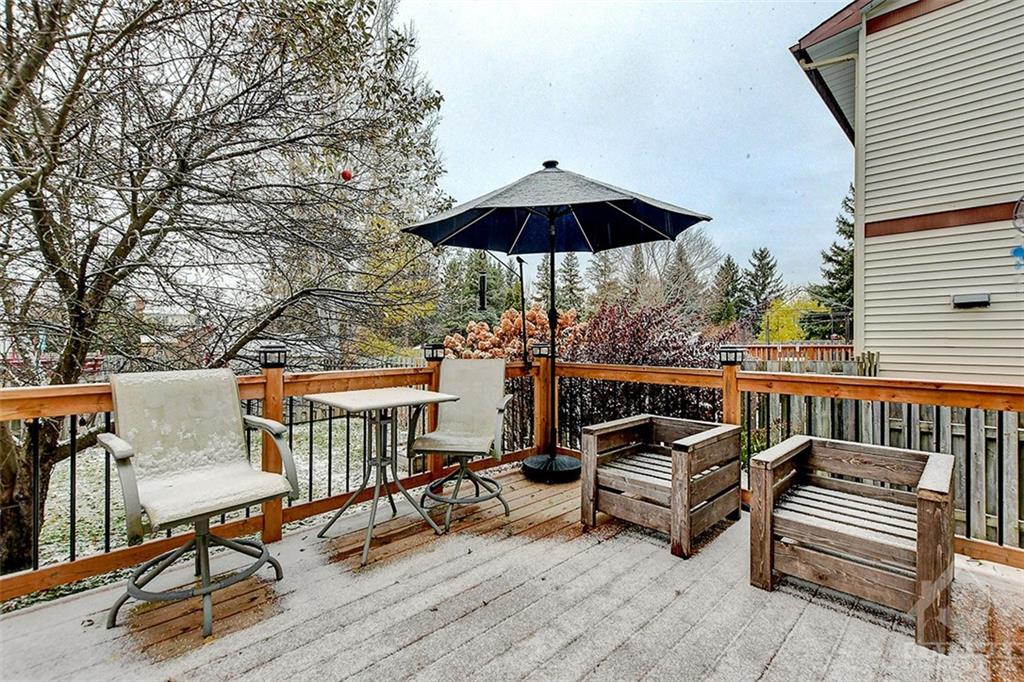 352 PICKFORD Drive