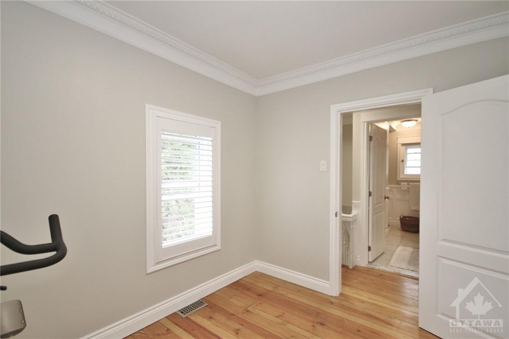 5437 OSGOODE MAIN Street
