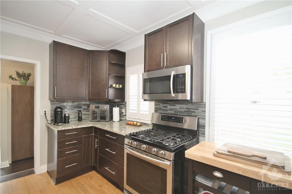 5437 OSGOODE MAIN Street