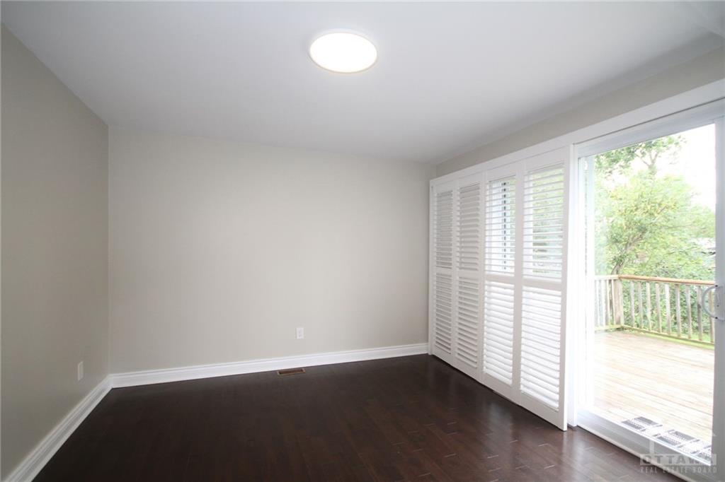 5437 OSGOODE MAIN Street