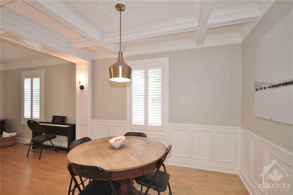 5437 OSGOODE MAIN Street