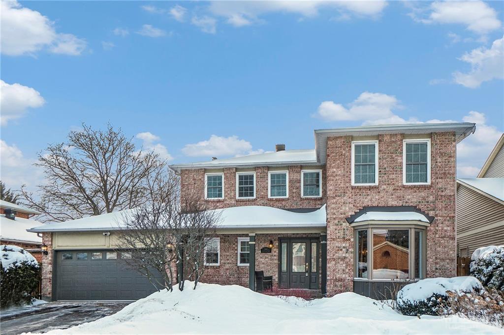 344 RIVER RIDGE Crescent