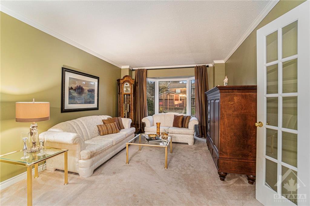 344 RIVER RIDGE Crescent
